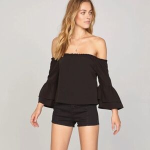 Amuse Society Chapelle Off the Shoulder Top Black Size Medium